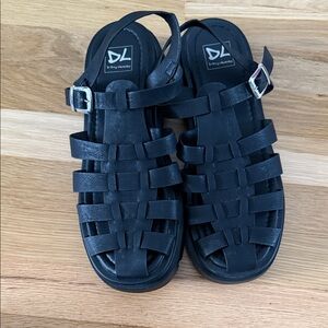 Black Kingman sandals 9.5